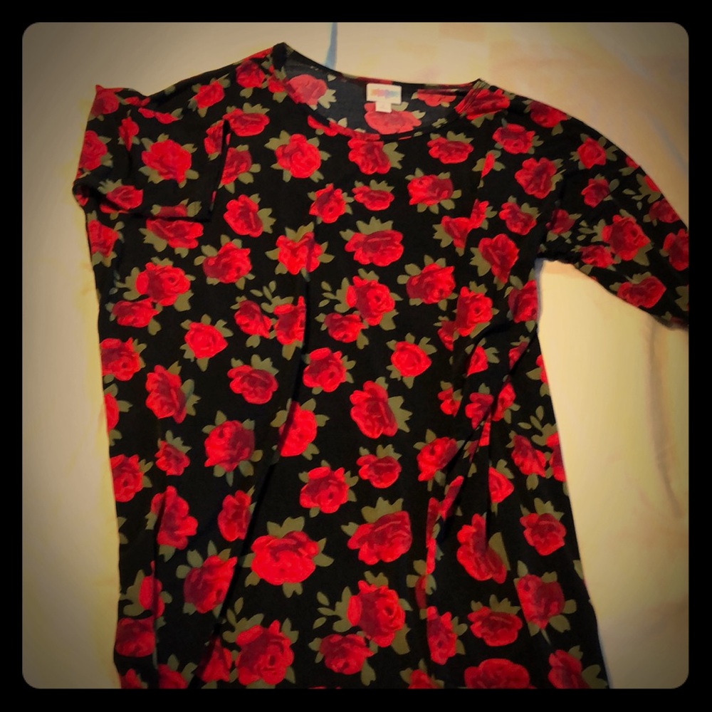 LuLaRoe Irma shirt